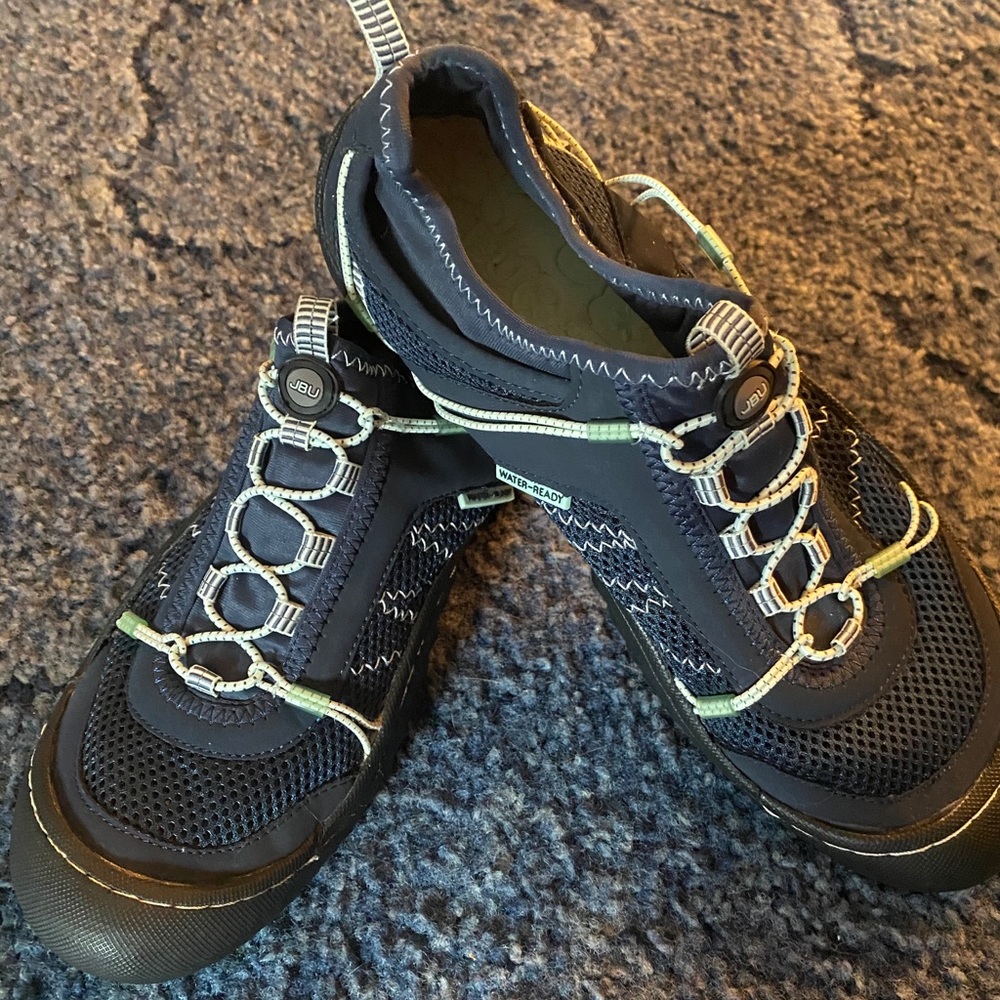 JBU Wyoming Water Shoes By Jambu Designs size 9.5